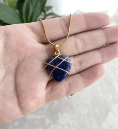 1678699675865190400 (1)