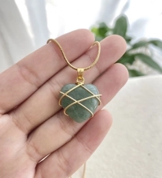 1838027774372220928 (1)